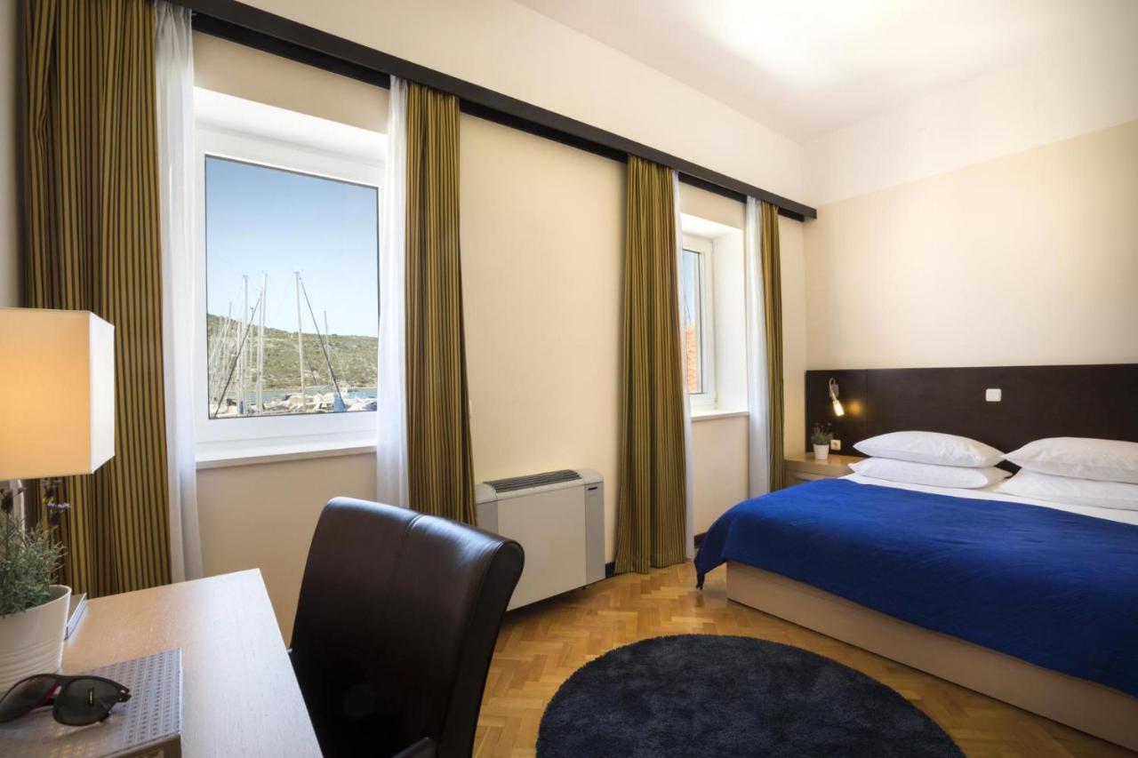 Apartment Aci Marina Cres Exterior foto