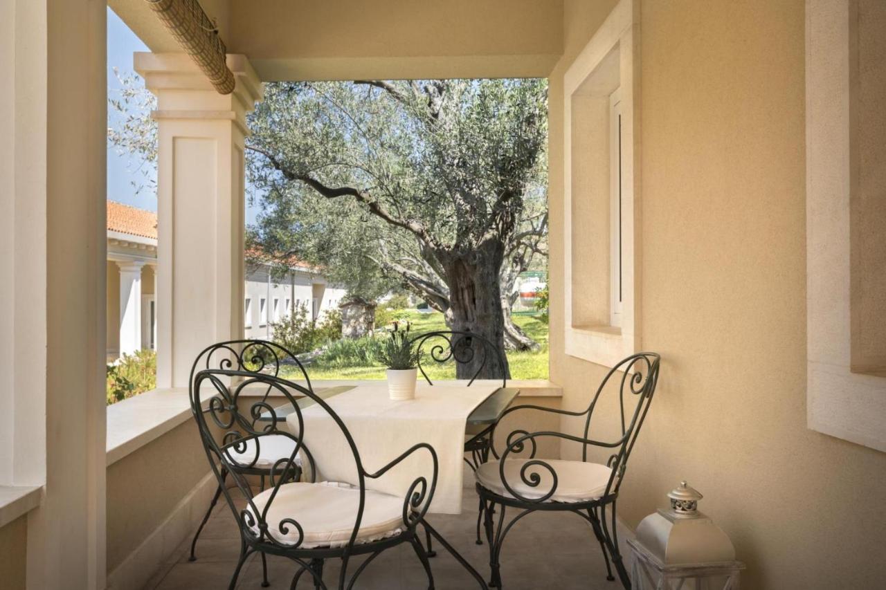 Apartment Aci Marina Cres Exterior foto