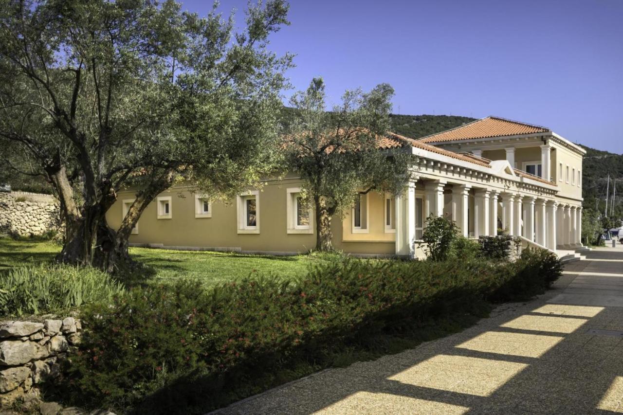 Apartment Aci Marina Cres Exterior foto